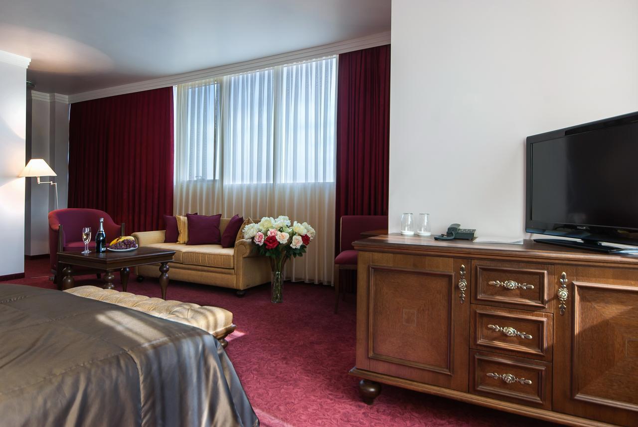 Hotel Chiirite 플로브디프 외부 사진